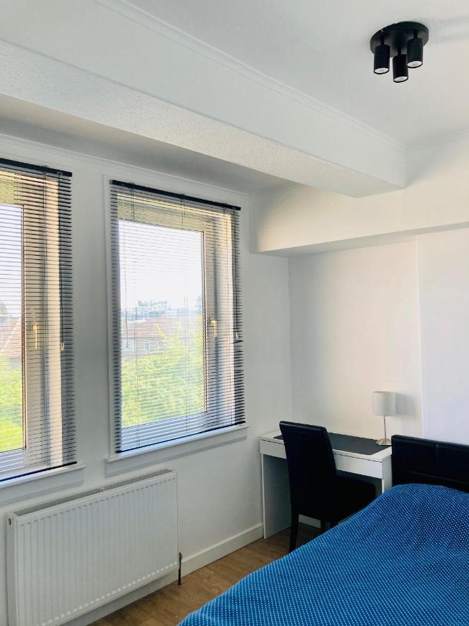Clean Peaceful Accommodation For 1 Or 2 Guests Edinburgh Exterior foto